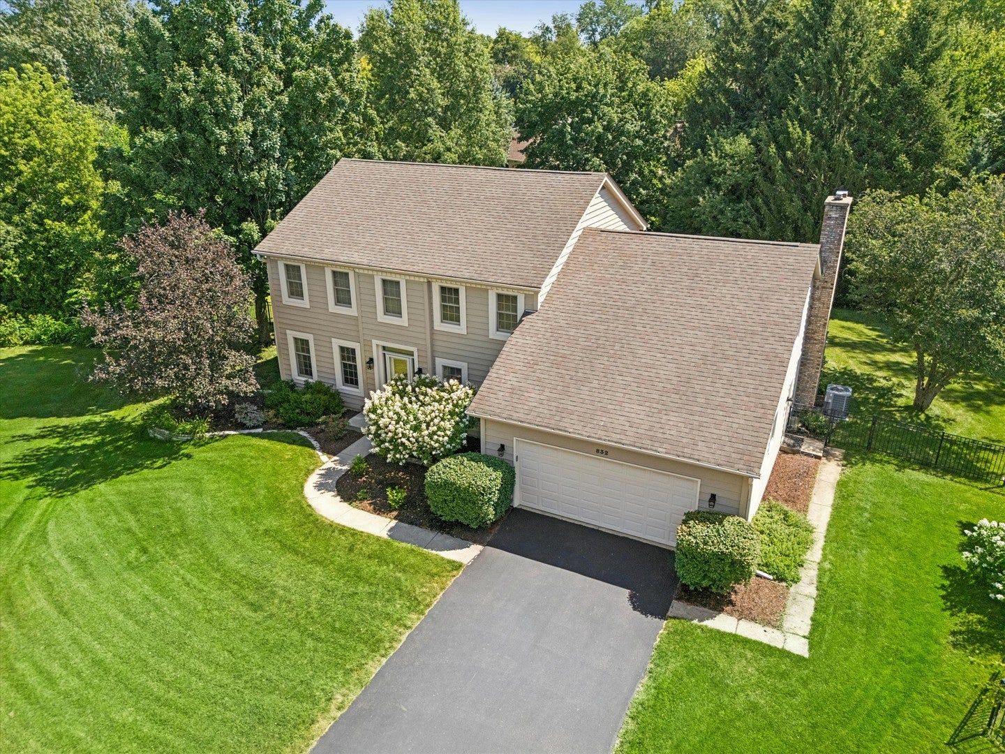 832 Wexford Court