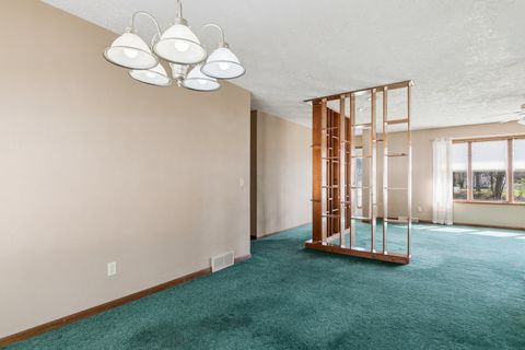 Tiny photo for 3215 53rd Street, Moline, IL 61265 (MLS # 12612087)