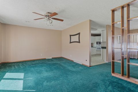 Tiny photo for 3215 53rd Street, Moline, IL 61265 (MLS # 12612087)