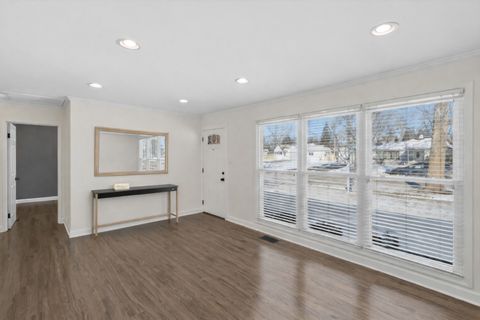 Tiny photo for 3605 Oriole Lane, Rolling Meadows, IL 60008 (MLS # 12545556)