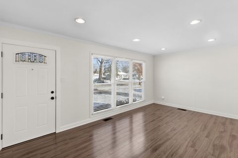 Tiny photo for 3605 Oriole Lane, Rolling Meadows, IL 60008 (MLS # 12545556)