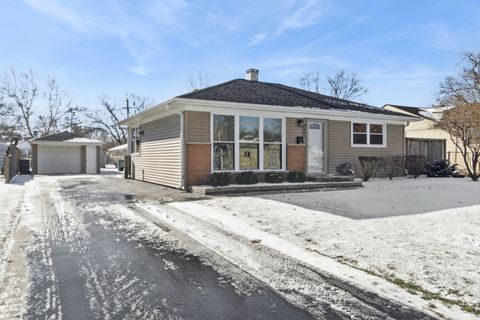 Tiny photo for 3605 Oriole Lane, Rolling Meadows, IL 60008 (MLS # 12545556)
