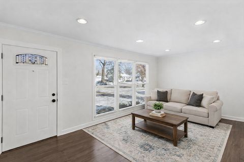 Tiny photo for 3605 Oriole Lane, Rolling Meadows, IL 60008 (MLS # 12545556)