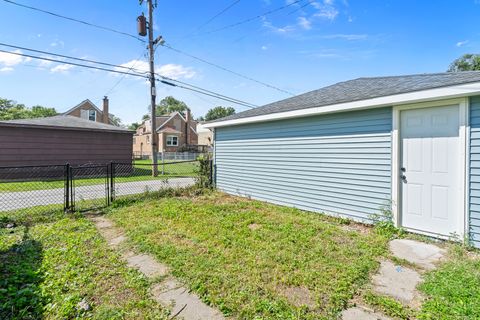 Tiny photo for 14806 Grant Street, Dolton, IL 60419 (MLS # 12529538)