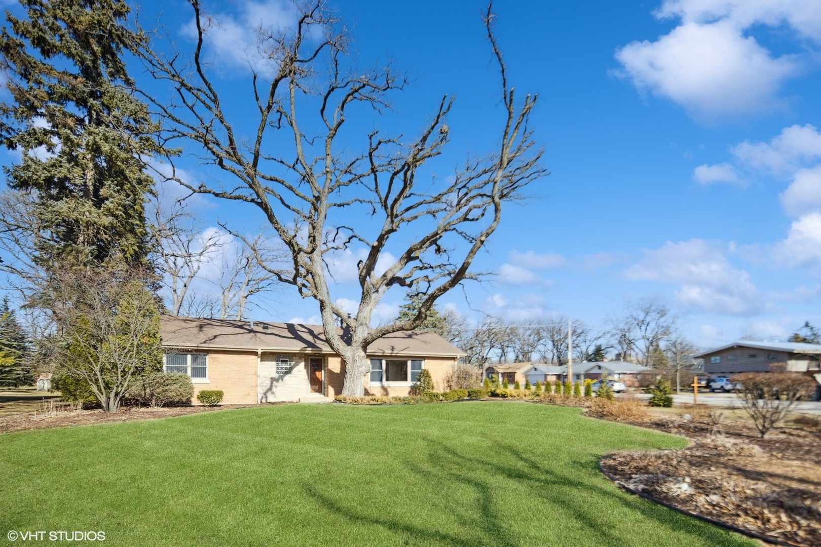 31 Hickory Drive