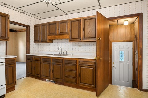 Tiny photo for 907 Johnson Street, Streator, IL 61364 (MLS # 12738378)