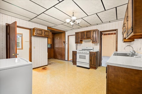 Tiny photo for 907 Johnson Street, Streator, IL 61364 (MLS # 12738378)