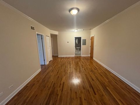 Tiny photo for 2257 W ROSEMONT Avenue #1, Chicago, IL 60659 (MLS # 12511609)