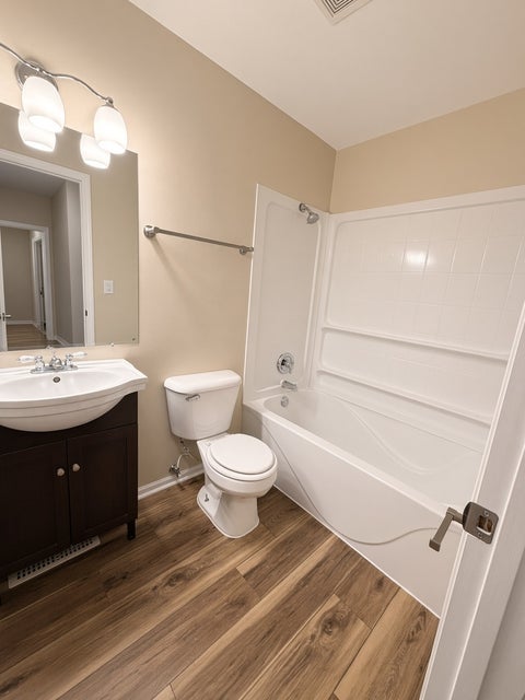 Tiny photo for 506 Darlene Lane #B, Glendale Heights, IL 60139 (MLS # 12762765)