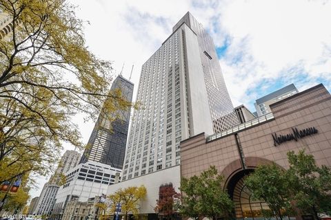 Photo of 777 N Michigan Avenue #3502, Chicago, IL 60611 (MLS # 12642789)