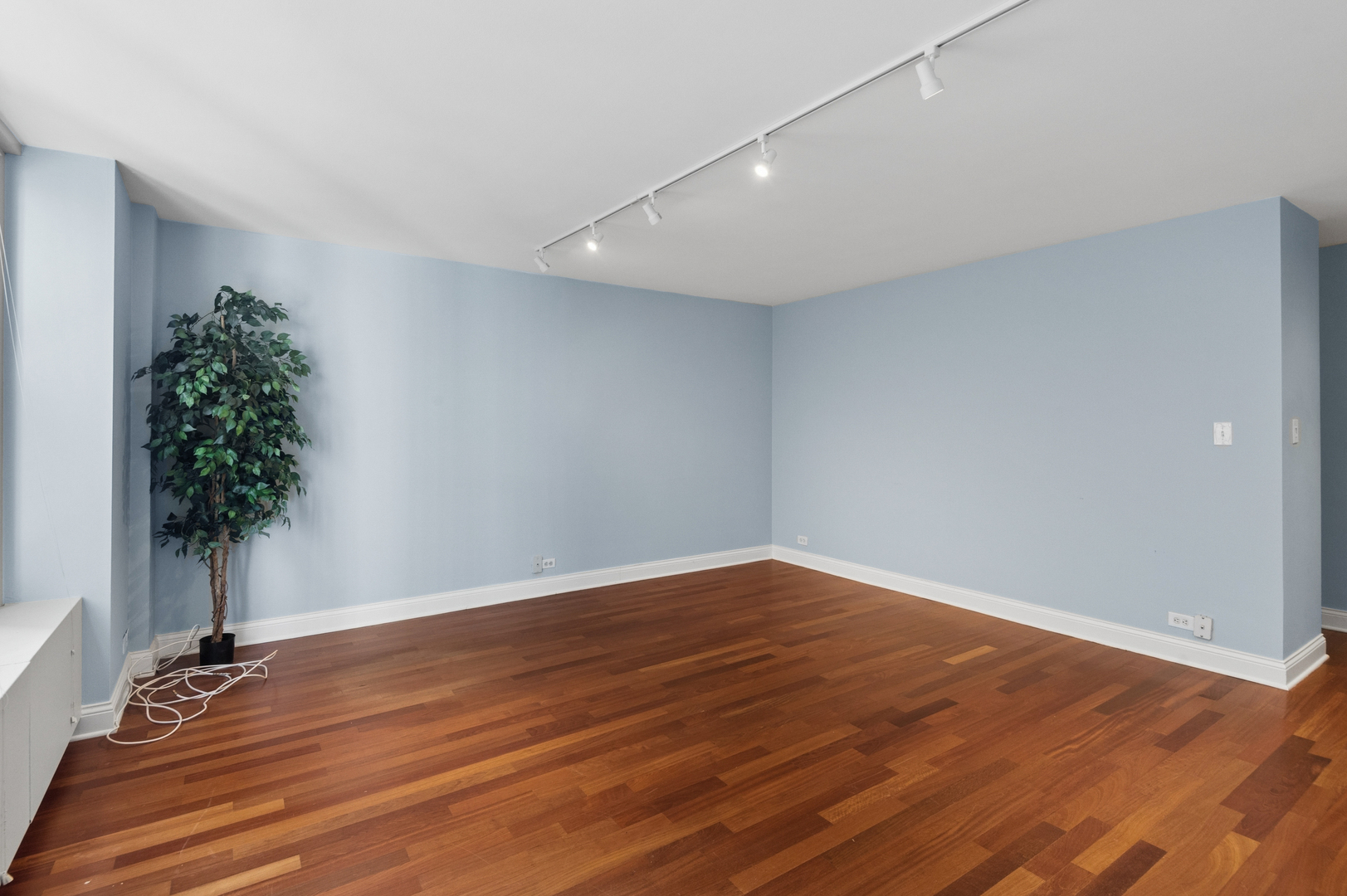 777 N Michigan Avenue 3502