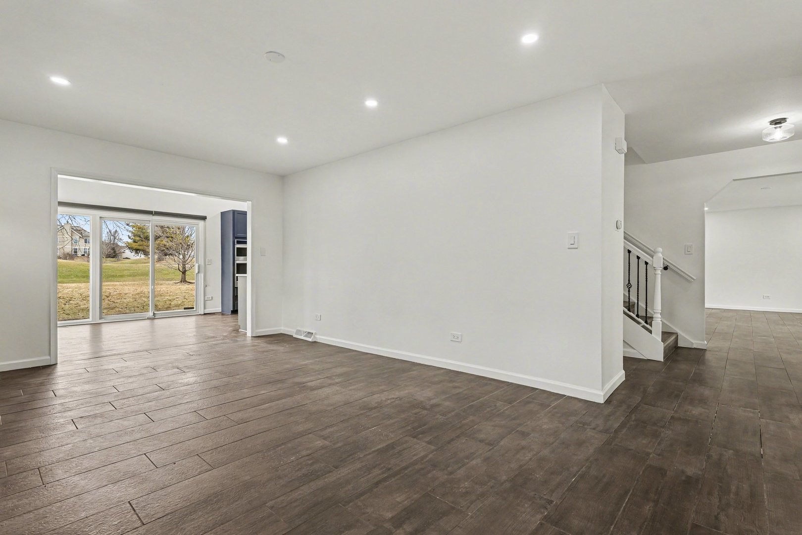 3002 N Maple Tree Lane