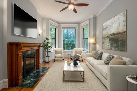 Tiny photo for 734 W Briar Place #1, Chicago, IL 60657 (MLS # 12745319)