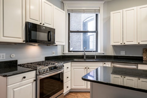 Tiny photo for 734 W Briar Place #1, Chicago, IL 60657 (MLS # 12745319)