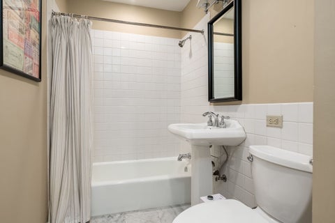 Tiny photo for 734 W Briar Place #1, Chicago, IL 60657 (MLS # 12745319)