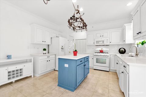 Tiny photo for 13567 Yellow Pine Drive, Huntley, IL 60142 (MLS # 12597177)