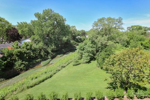 Tiny photo for 640 Mchenry Road #301, Wheeling, IL 60090 (MLS # 12563576)