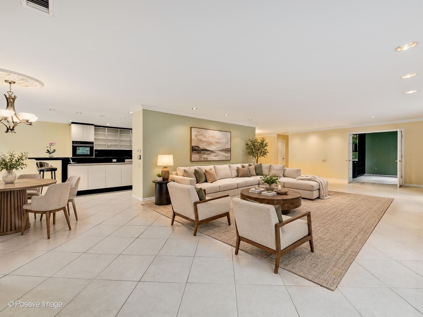 3860 MISSION HILLS Road 217