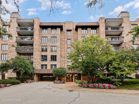 Photo of 3860 MISSION HILLS Road #217, Northbrook, IL 60062 (MLS # 12767630)