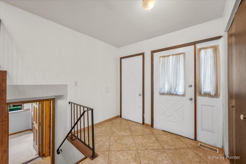 Tiny photo for 20 Wedgewood Drive, South Elgin, IL 60177 (MLS # 12631520)
