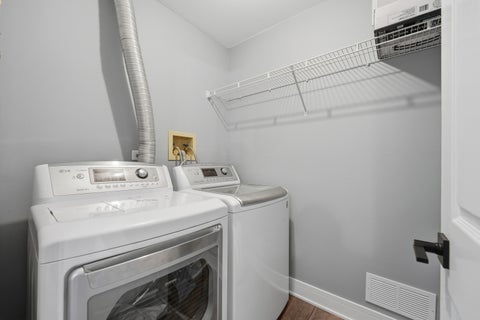 Tiny photo for 938 Hidden Lake Drive #938, Buffalo Grove, IL 60089 (MLS # 12788680)