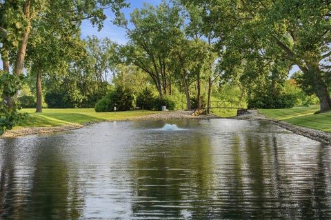 Tiny photo for 938 Hidden Lake Drive #938, Buffalo Grove, IL 60089 (MLS # 12788680)
