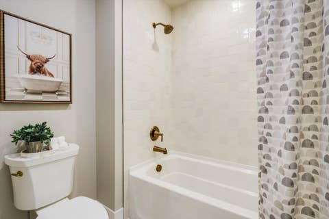 Tiny photo for 140 39th Street, Downers Grove, IL 60515 (MLS # 12674337)