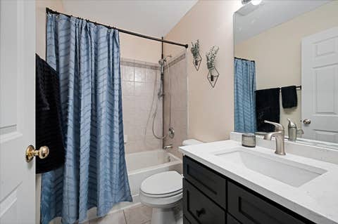 Tiny photo for 3809 N MILWAUKEE Avenue #C, Chicago, IL 60641 (MLS # 12717371)