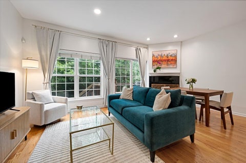 Tiny photo for 3809 N MILWAUKEE Avenue #C, Chicago, IL 60641 (MLS # 12717371)