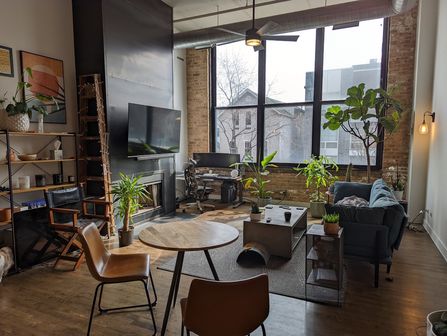 2650 W Belden Avenue 202