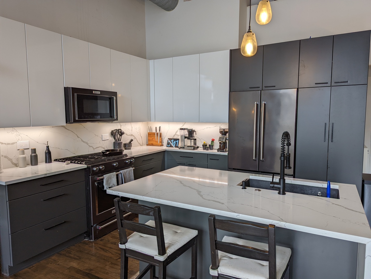 2650 W Belden Avenue 202