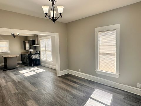 Tiny photo for 905 N Jackson Street, Streator, IL 61364 (MLS # 12598111)