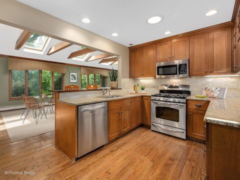 Tiny photo for 1738 60th Street, La Grange Highlands, IL 60525 (MLS # 12701541)