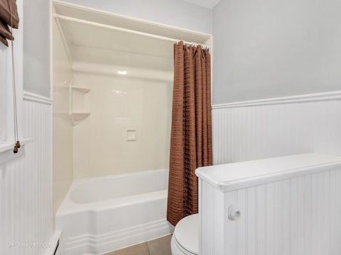 Tiny photo for 1738 60th Street, La Grange Highlands, IL 60525 (MLS # 12701541)