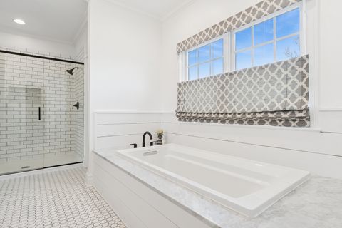 Tiny photo for 123 S Blanchard Street, Wheaton, IL 60187 (MLS # 12574701)