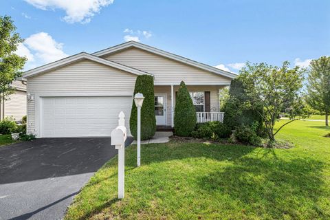 Tiny photo for 1 Rocking Horse Lane, Grayslake, IL 60030 (MLS # 12446633)