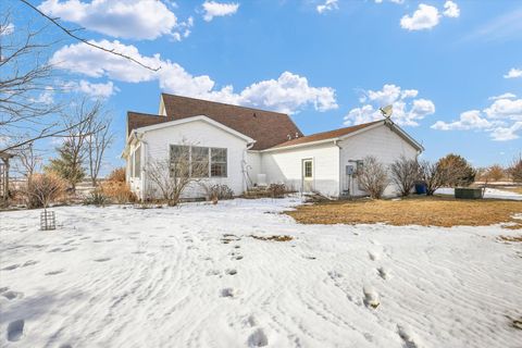 Tiny photo for 1465 N CR 1450 E, Villa Grove, IL 61956 (MLS # 12558651)
