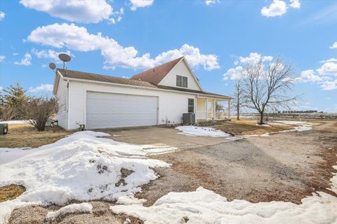 Tiny photo for 1465 N CR 1450 E, Villa Grove, IL 61956 (MLS # 12558651)