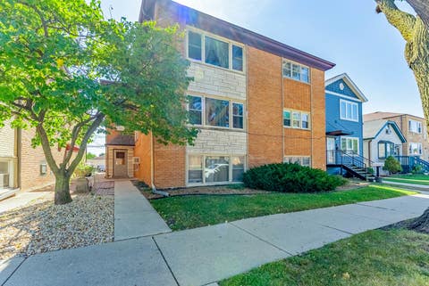 Photo of 7335 W Fullerton Avenue #1SW, Elmwood Park, IL 60707 (MLS # 12687613)