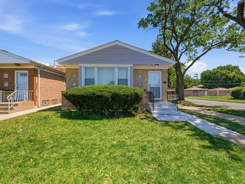 Photo of 8359 S State Street, Chicago, IL 60619 (MLS # 12707193)