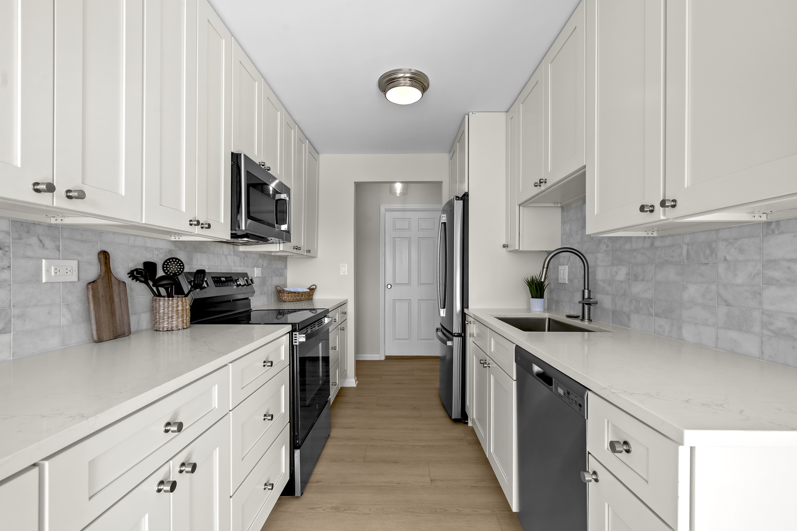 1250 Rudolph Road 4F