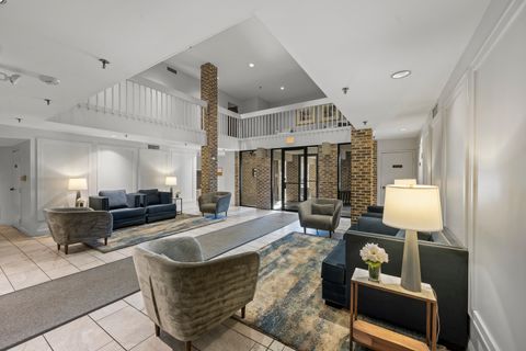 Tiny photo for 1250 Rudolph Road #4F, Northbrook, IL 60062 (MLS # 12560430)