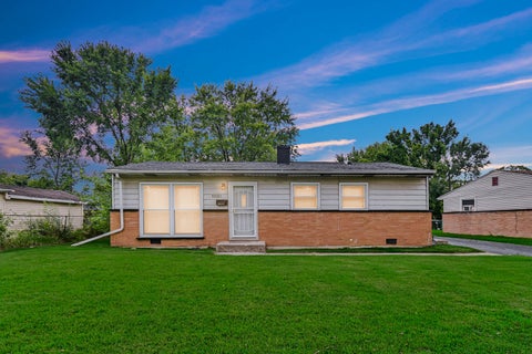 Tiny photo for 16624 Oxford Drive, Markham, IL 60428 (MLS # 12688551)