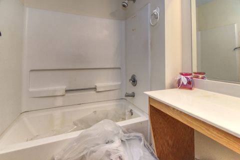 Tiny photo for 16432 Club Court, Crest Hill, IL 60403 (MLS # 12542216)