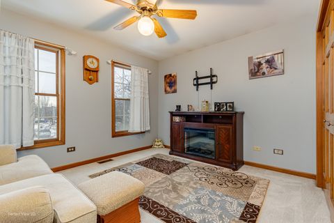 Tiny photo for 1910 Hampton Court, Plainfield, IL 60586 (MLS # 12519051)