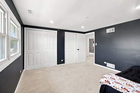 Tiny photo for 5711 W 87TH Place, Oak Lawn, IL 60453 (MLS # 12709030)