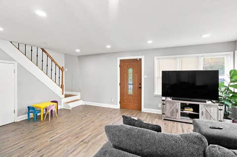 Tiny photo for 5711 W 87TH Place, Oak Lawn, IL 60453 (MLS # 12709030)