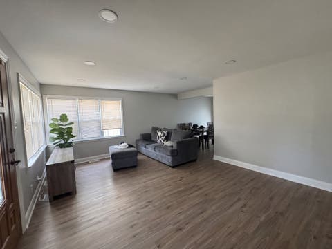 Tiny photo for 5711 W 87TH Place, Oak Lawn, IL 60453 (MLS # 12709030)