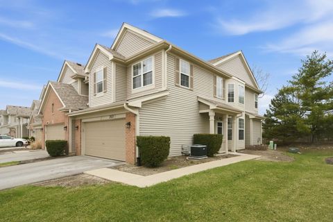 Photo of 2021 CYPRESS Court, Glendale Heights, IL 60139 (MLS # 12653456)