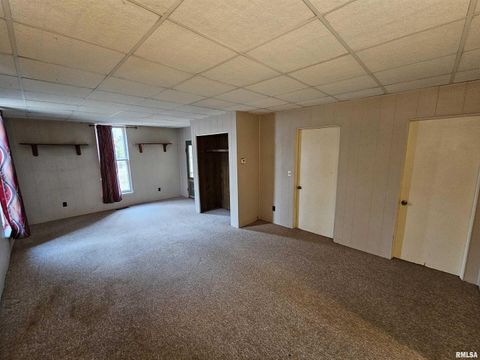 Tiny photo for 207 N 8TH Street, Mt Vernon, IL 62864 (MLS # EB460627)